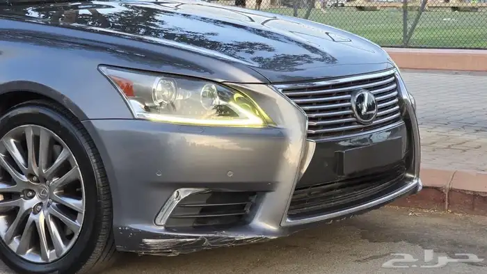لكزس LS460 2013 9