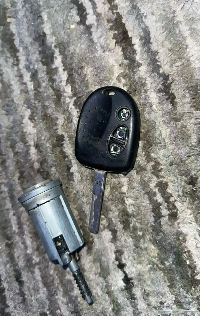 للبيع كابرس و لومينا 2000 و 2006 قطع غيار 4