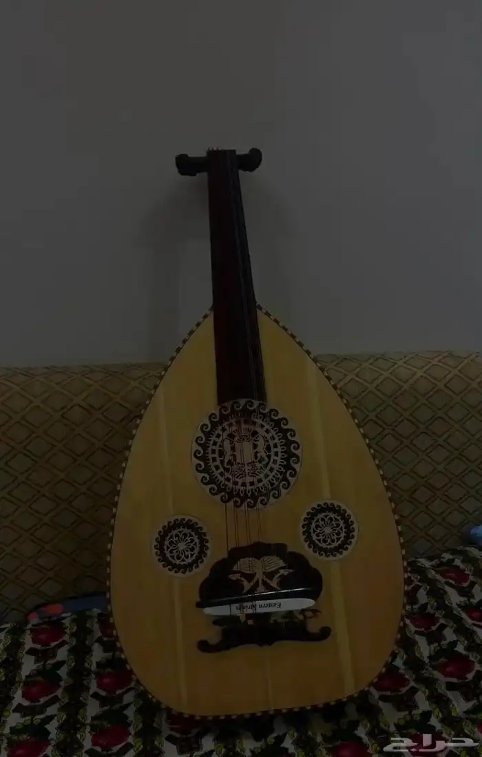 عود موسيقى 0