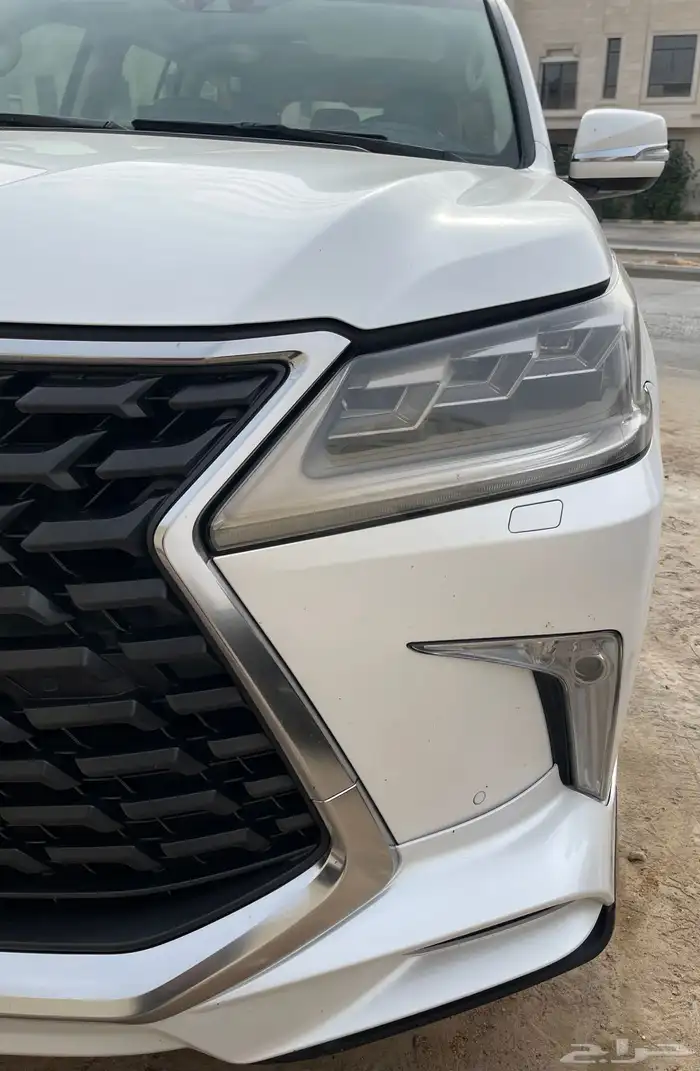 جيب لكزس للبيع 9