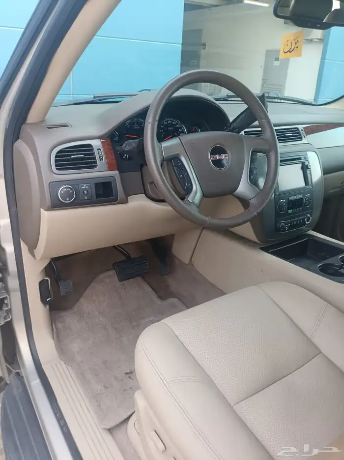 يوكن 2010 GMC فل كامل 3