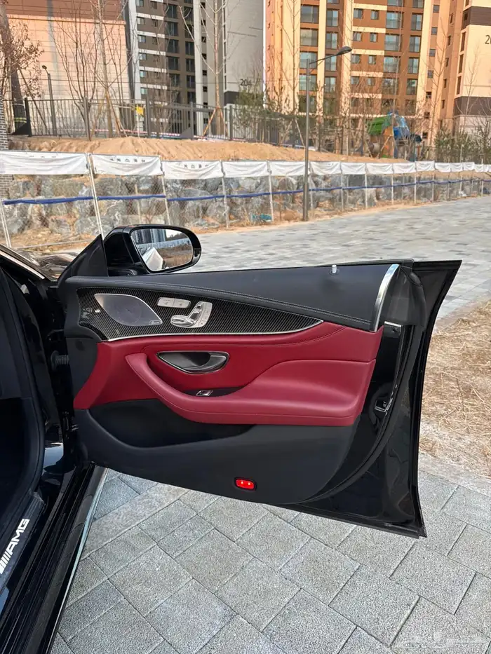 مرسيدس CLS53 29