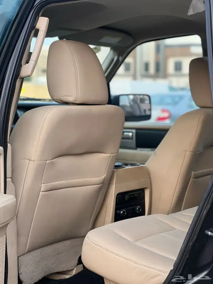 فورد اكسبيدشن 2015 نص فل قصير 9