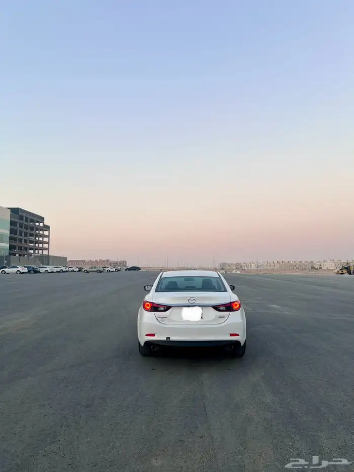 مازدا 4