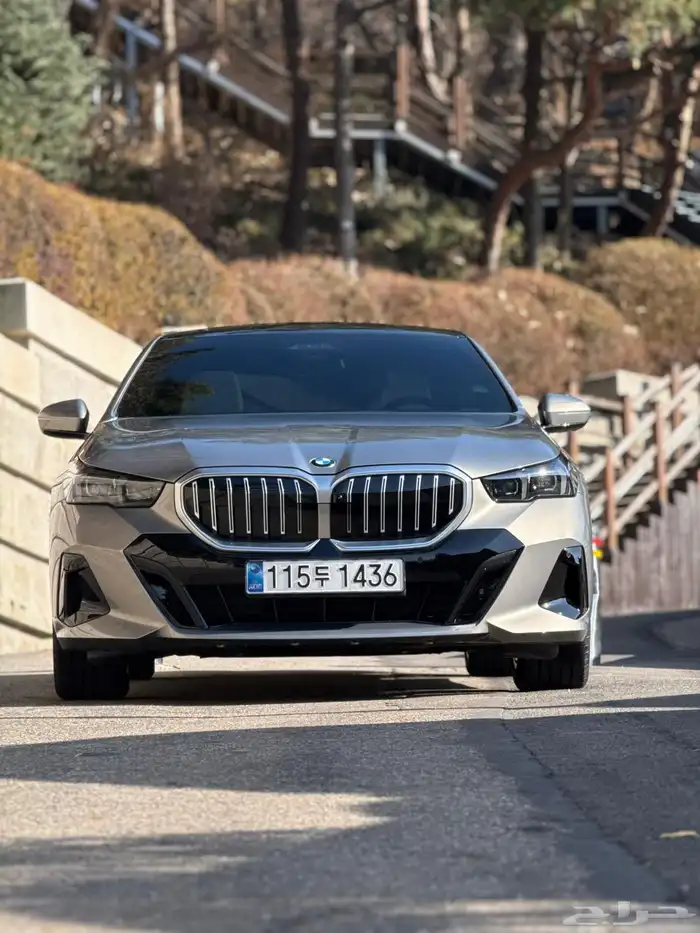 بي ام دبليو 520i 19