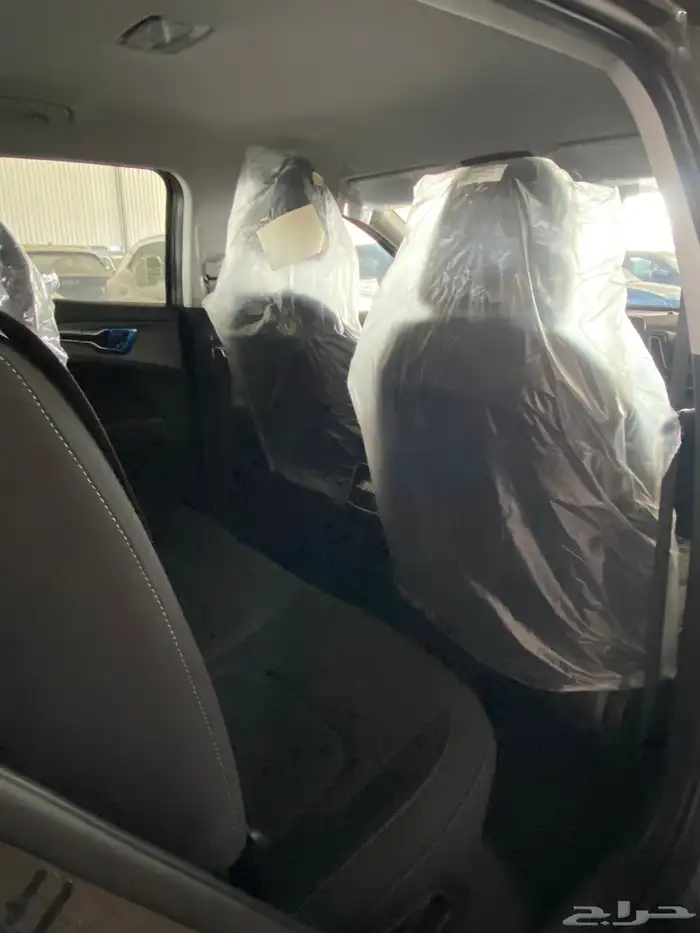 كيا سبورتاج 2025استاندر دبل وبدون دبل (متوفر جميع الالوان) 10