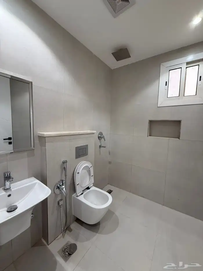 للبيع فلا منفصله الشفا مليون 150 18