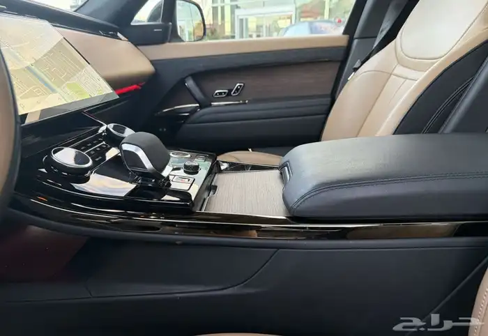 رانج روفر سبورت 2023- ممشى قليل بسعر خيالي 8