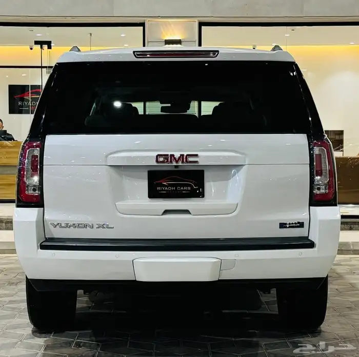 يوكن 2016 طويل SLT فل كامل ( عرض خاص ) 3