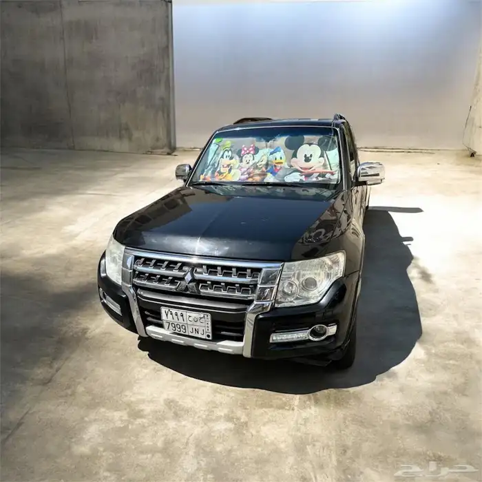 ميتسوبيشي باجيرو 8