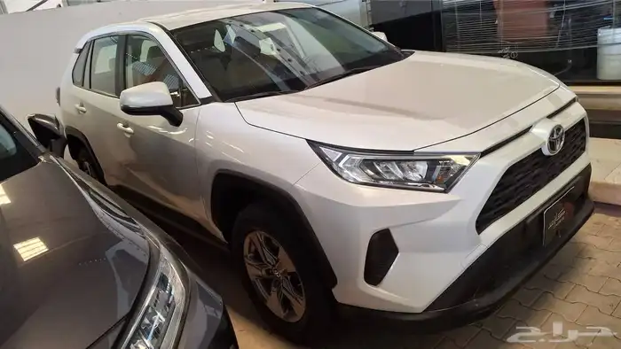 تويوتا راف فور 2023 LE مستعملة مفحوصة مضمونة مصينة 1