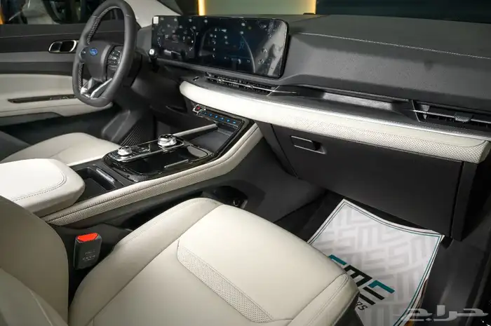 فورد ايفرست XLS ستاندر موديل 2025 توكيلات الجزيرة كاش وتقسي 14