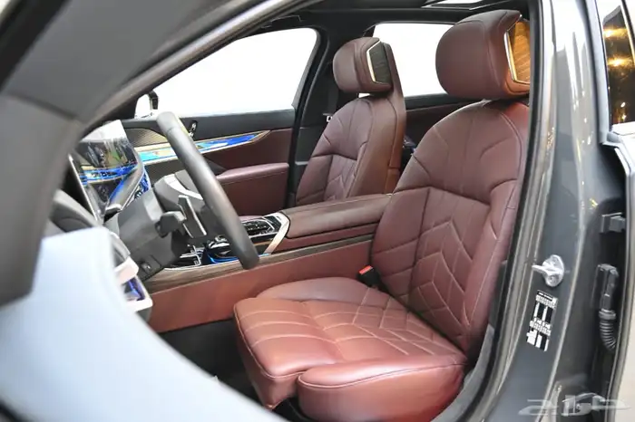 بى ام دبليو 735i-2024 سعودى 8