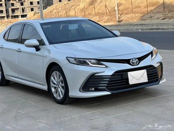 كامري 2023 فل كامل بنزين 11