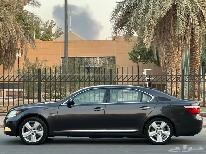 لكزس LS460L فل 2007 سعودي 4