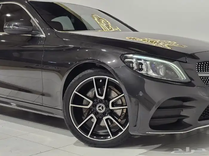 مرسيدس C200 موديل 2020 بحالة الوكالة 8