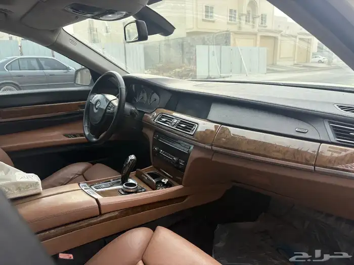 بي ام دبليو 730 3