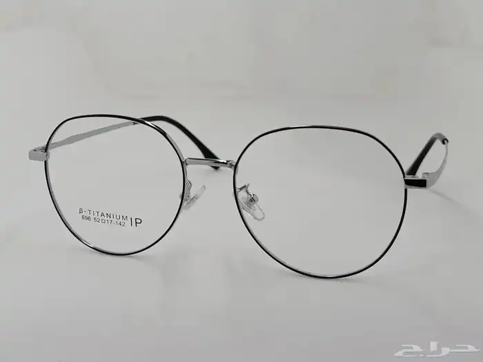 تشكيلة نظارات تجمع الفخامة والراحة لان العين تستاهل افضل 3