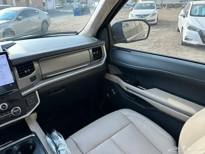 فورد اكسيبديشن 8