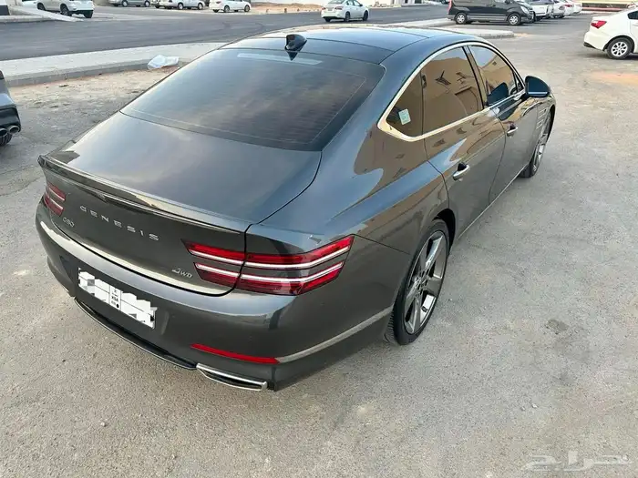 جينيسس G80 رويال بانوراما نظيف جدا 12