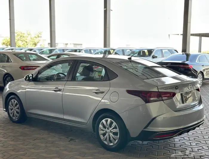 هيونداي اكسنت 2021 3