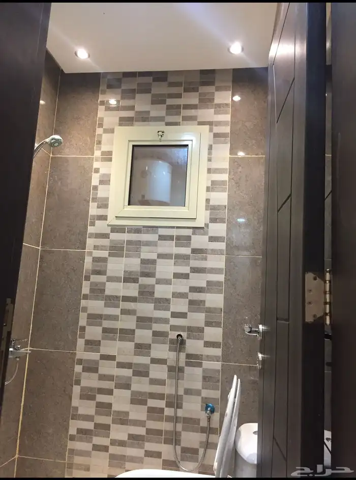 شقة للإيجار في فلة خاصة حي الياسمين 2