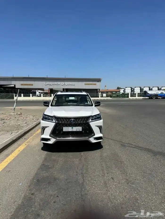 لكزس 2018 فل كامل سوبر سبورت للبيع 1