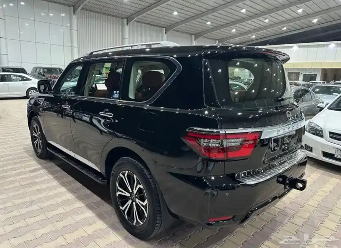 نيسان بترول تيتانيوم موديل 2023 نظيف 8 سلندر 19