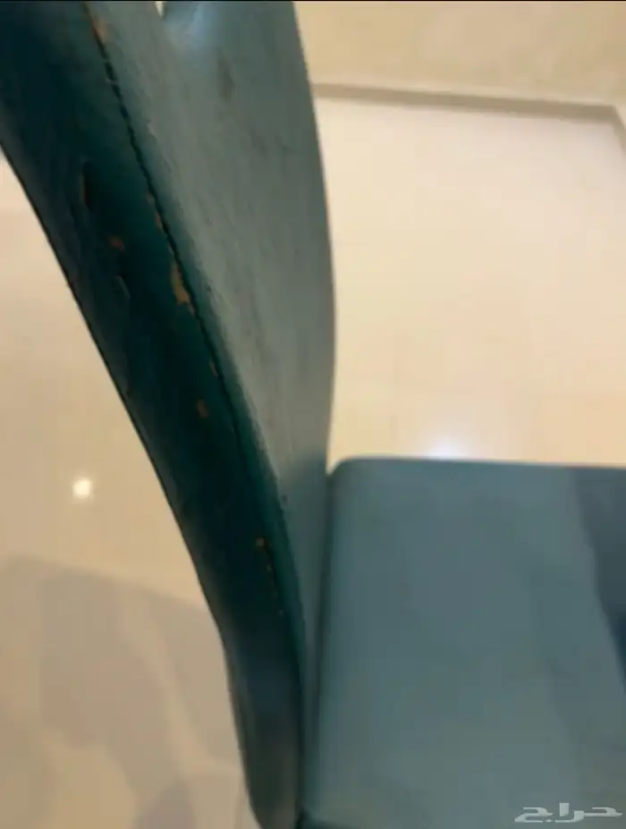 للبيع أثاث منزل كنب مجلس نظفين 4ف4 وكراسي طاولة طعام 11