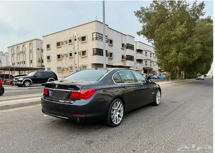 للبيع BMW 740 Li 2012 فل الفل اقتصادي نظيف جدا 0
