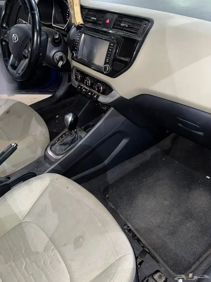 كيا ريو هاتش باق 7