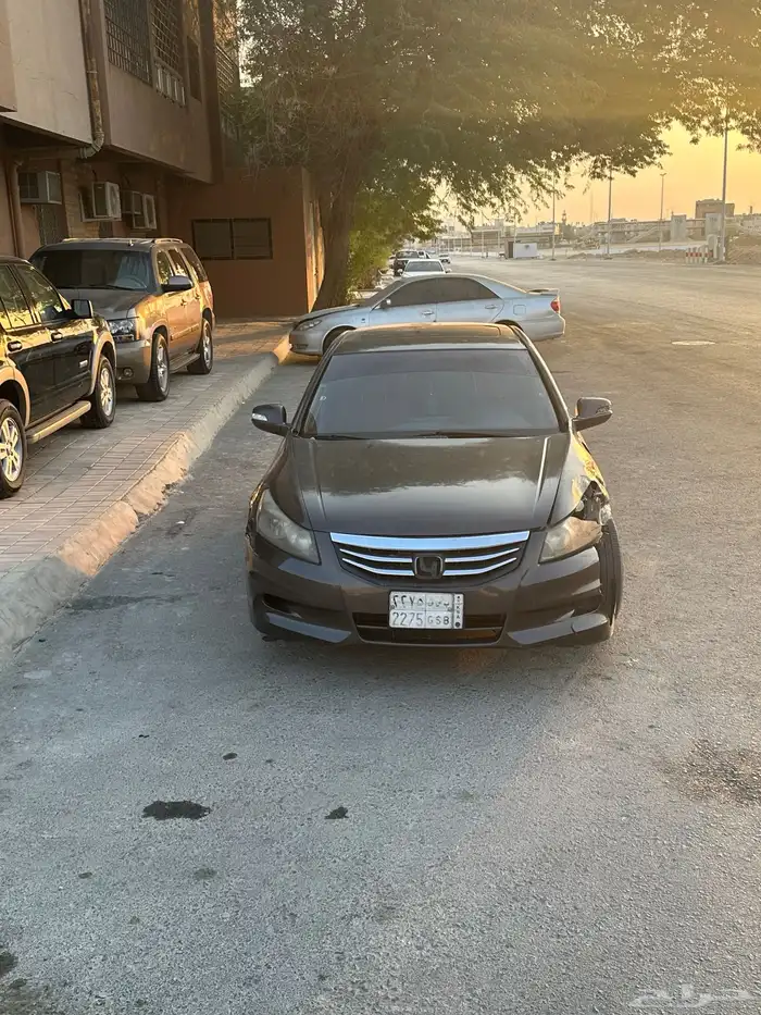 السلام عليكم ورحمة وبركاته للبيع أو البدل اكورد 2011 الموتر 18