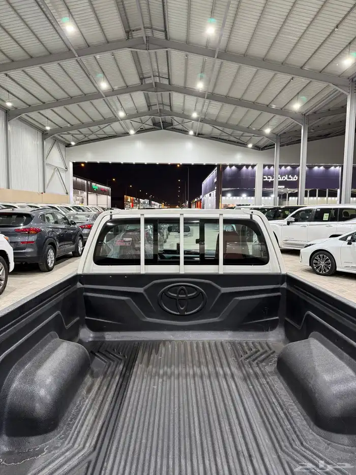 تويوتا هايلوكس 2018 غماره GL عداد 74 الف وكالة 10
