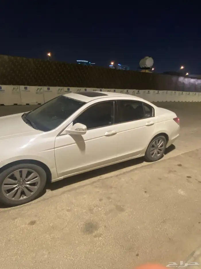 هوندا اكورد 2012 فل كامل 0