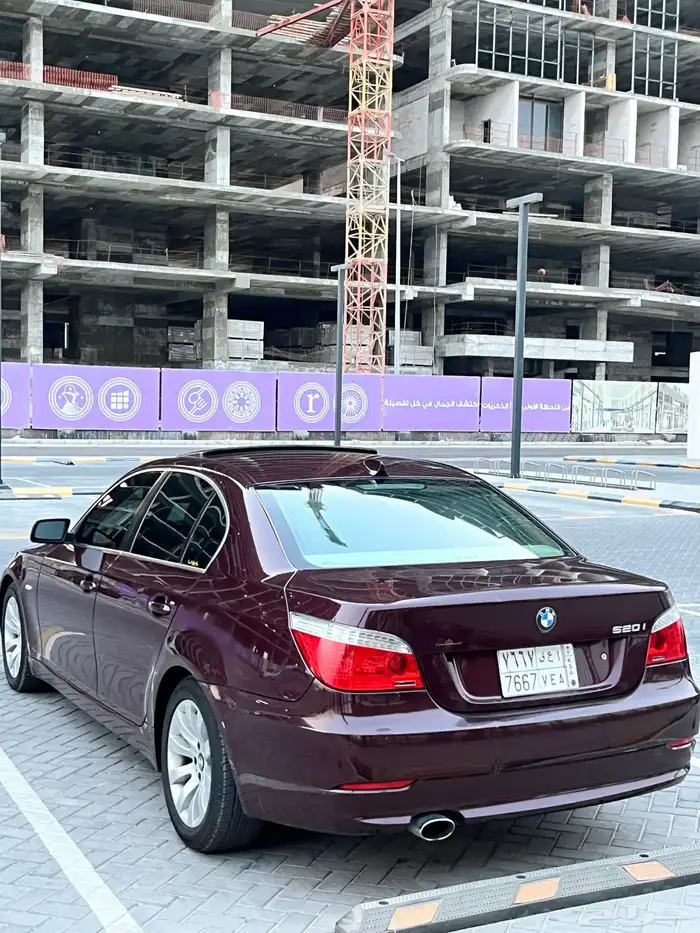 بي إم دبليو 520 li 8