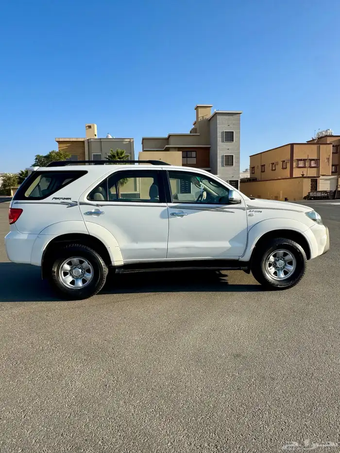 فورتشنر 2008 ممشى 297 مخزن نظيف وكاله 38