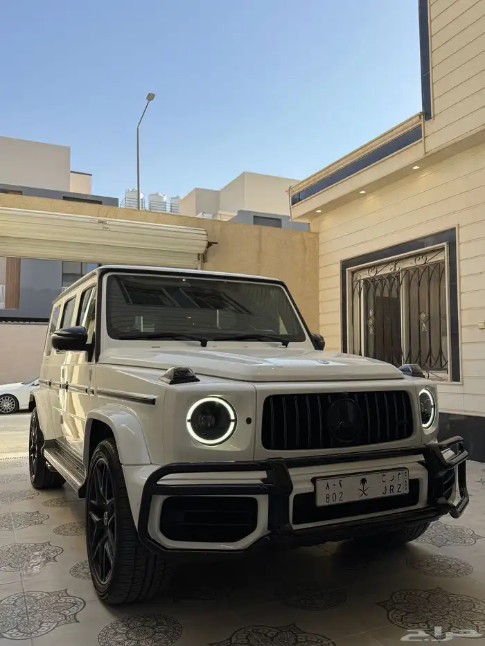 جي كلاس 2020 ابيض 2