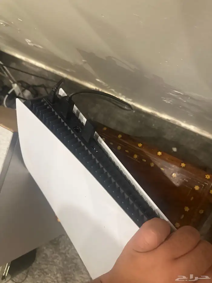 سوني5 بكل ملحقاته مع الكرتونه 1