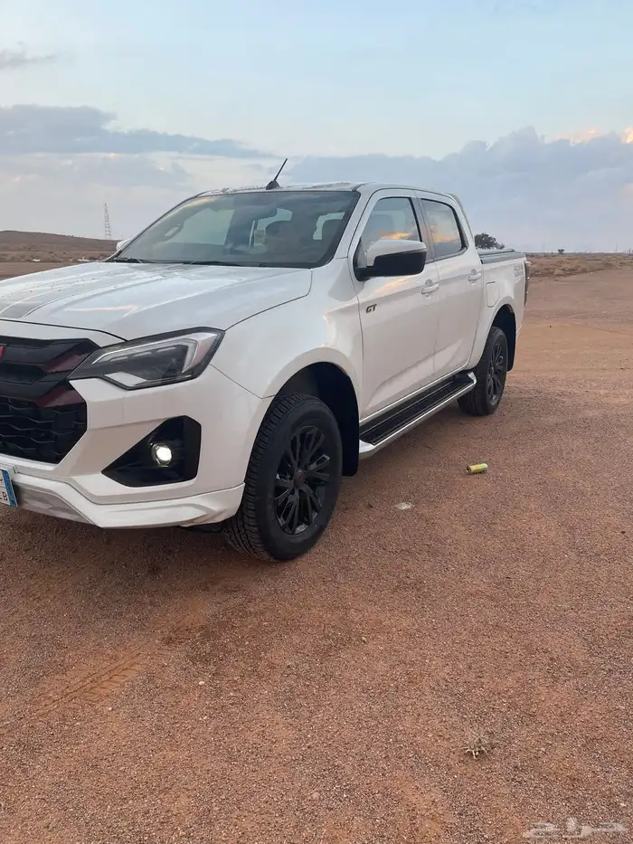 ديماكس جي تي فل2025 ماشي 22الف بسمي وكاله فيها تعديل رفرف 0