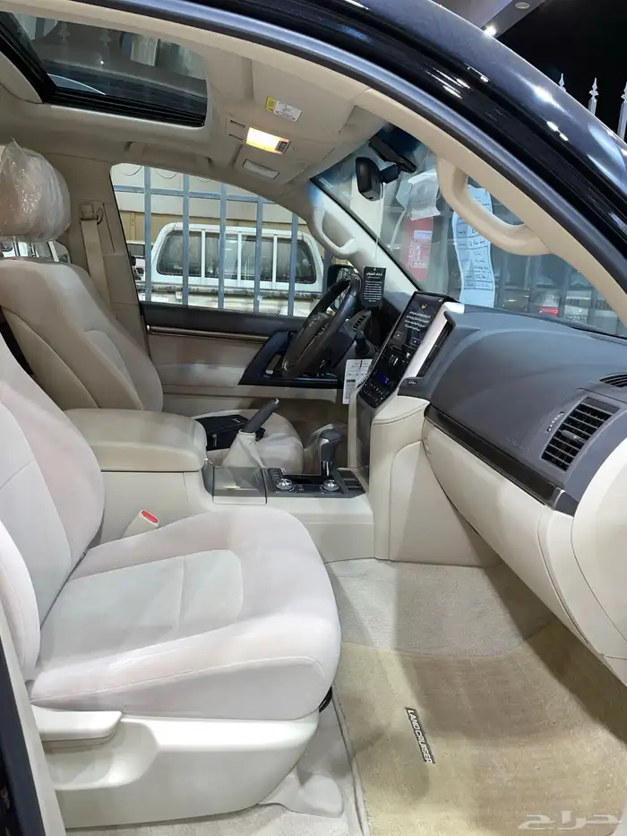 للبيع جيب جي اكس ار 2019 تورينق فل كامل عبداللطيف عداد 41 15