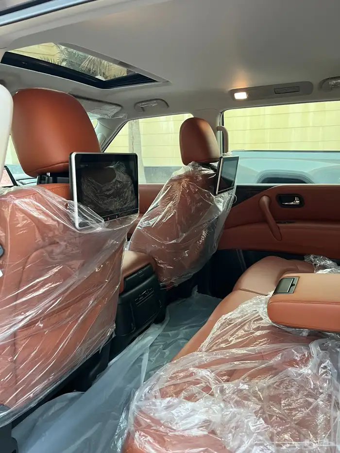 للبيع نيسان باترول تيتانيوم 2022 مخزن 42