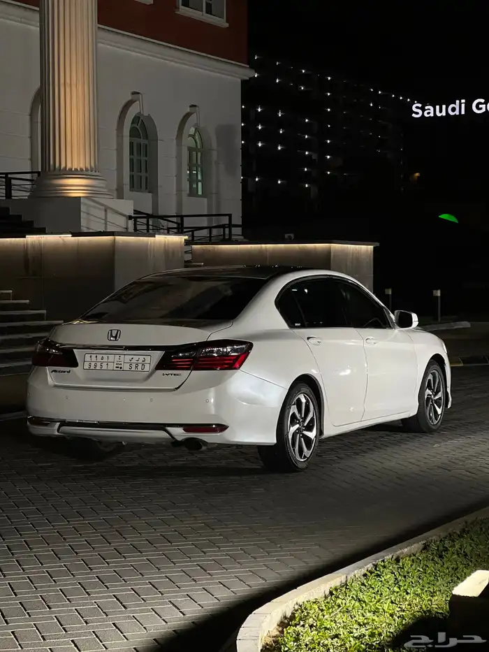 هوندا اكورد 2017 سبشل 8