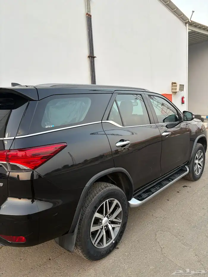 فورتشنر 2018 فل كامل 6 سلندر vx3 0