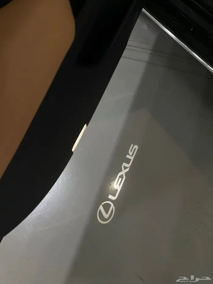لكزس 2022 18