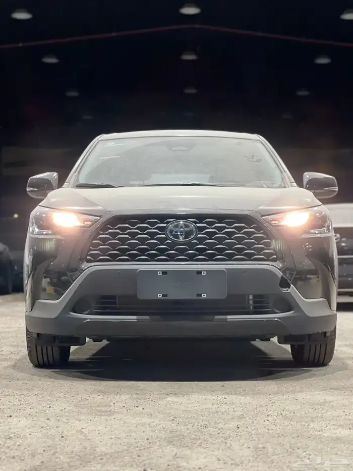 كورولا كروس 2025 نص فل مطور 2.0 3