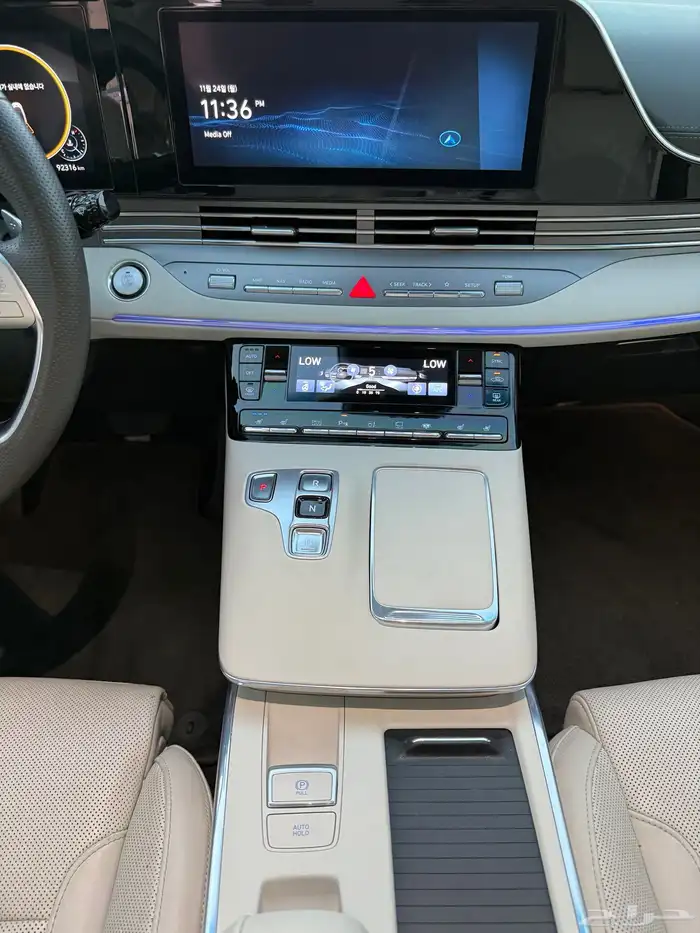 ازيرا 2022 - 6سلندر اعلا مواصفات بدون بنورما نضيفه جدا للبيع 19