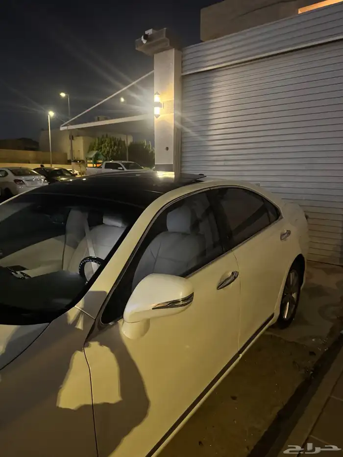 لكزس سقف بانوراما ES 24