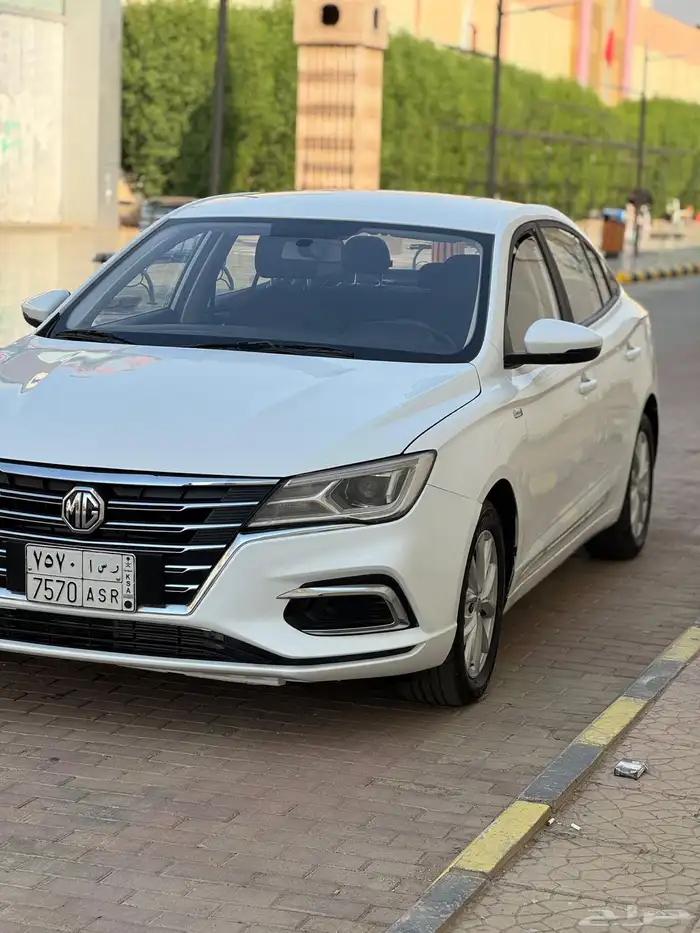 MG 5 2023 السعر 25000 الف 17