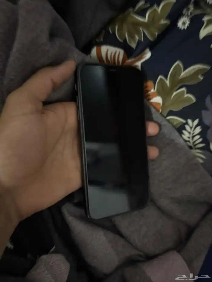 ايفون 11نظيف ما قد انفك 3