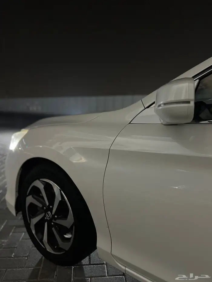 هوندا اكورد 2017 سبشل 15